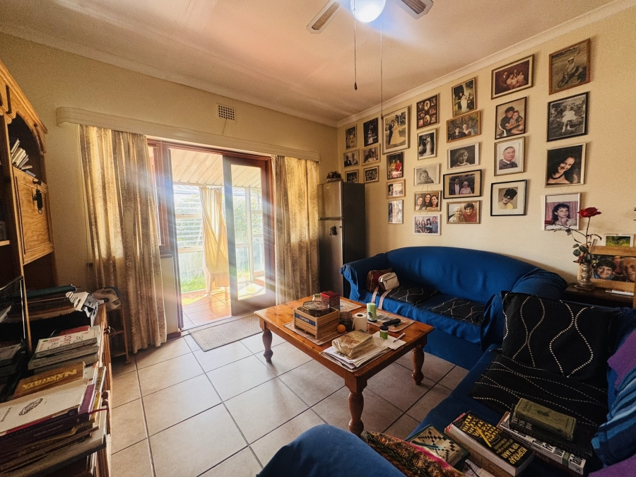 To Let 4 Bedroom Property for Rent in Van Der Stel Western Cape